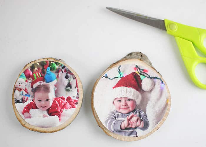 Foolproof Way to Make Wood Slice Photo Ornaments