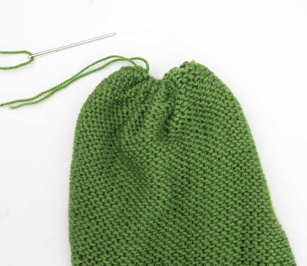 Beginner Flat Knit Hat Knitting Pattern by Gina Michele