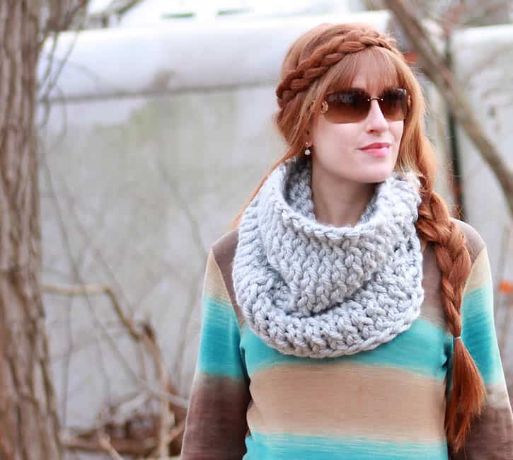 Super Chunk Cowl [knitting pattern]