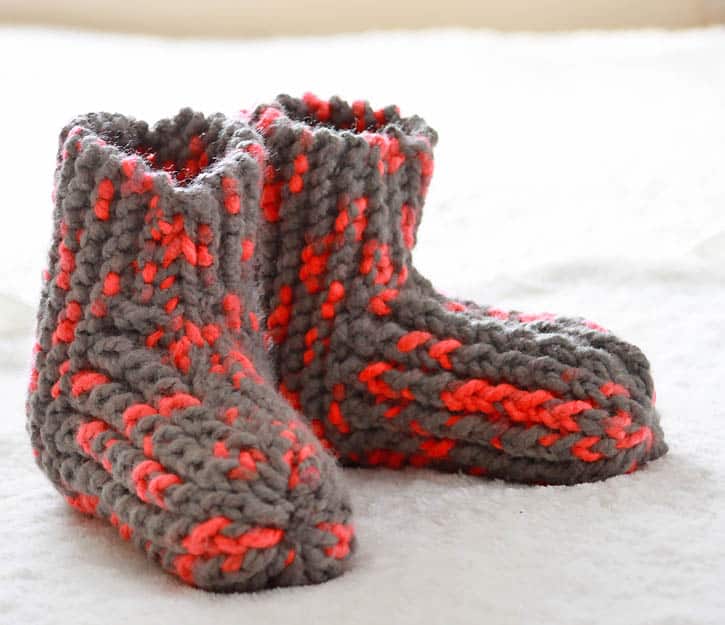 Snow Day Slippers Knitting Pattern