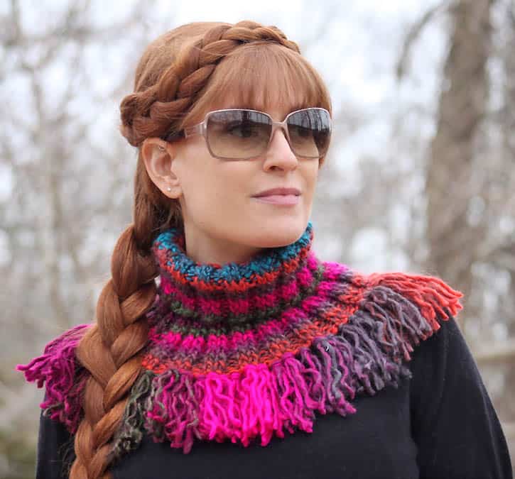 Tassel Cowl [knitting pattern]