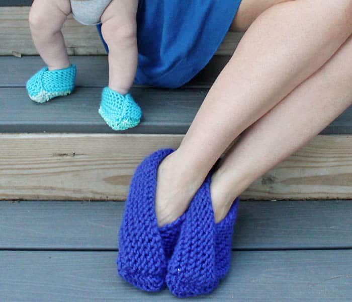 Easy Foldover Slippers Knitting Pattern