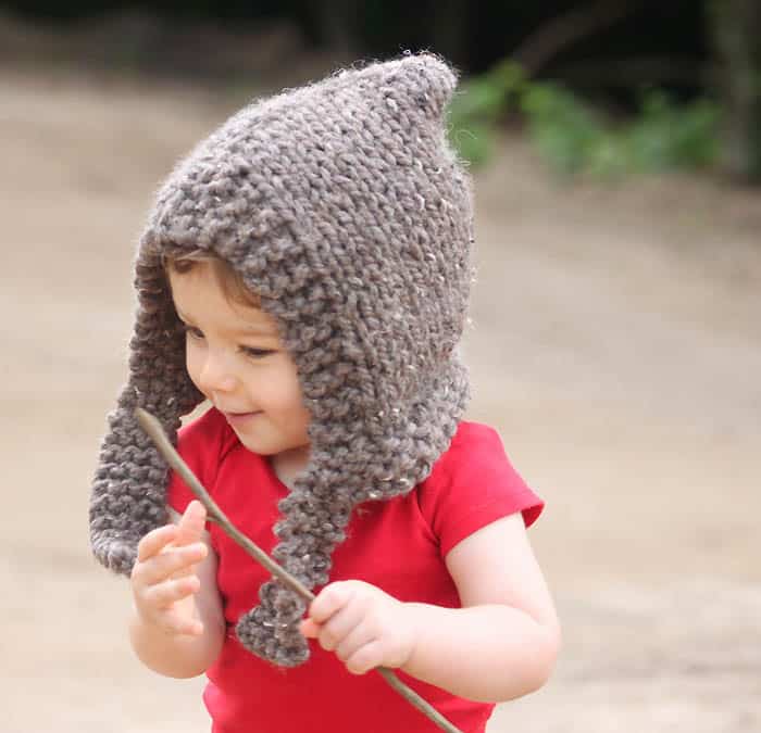 Child Woodland Hood [knitting pattern]