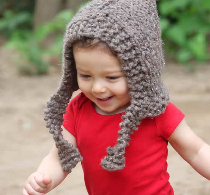 Child Woodland Hood [knitting pattern]