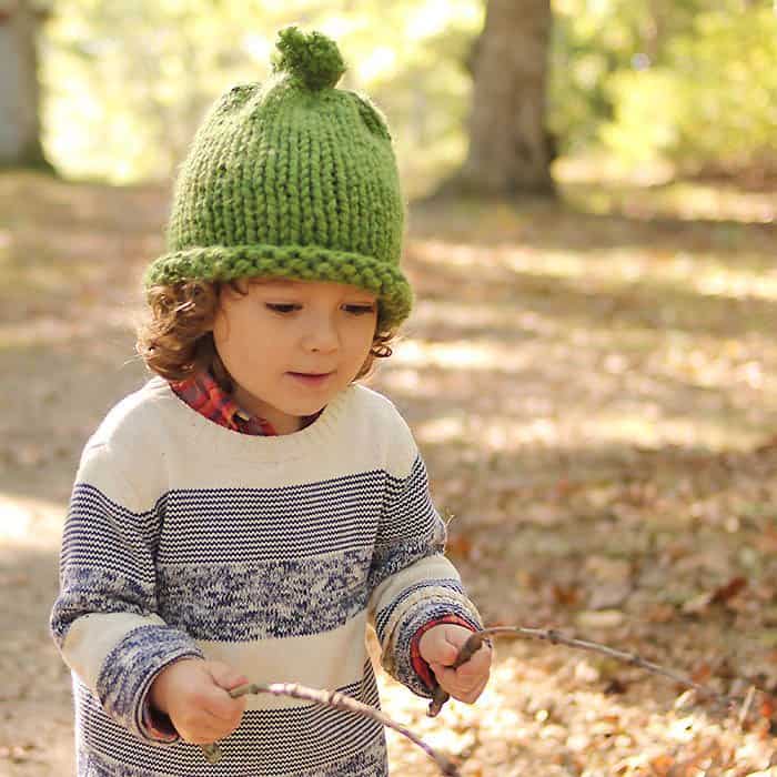 Toddler knit best sale hat pattern