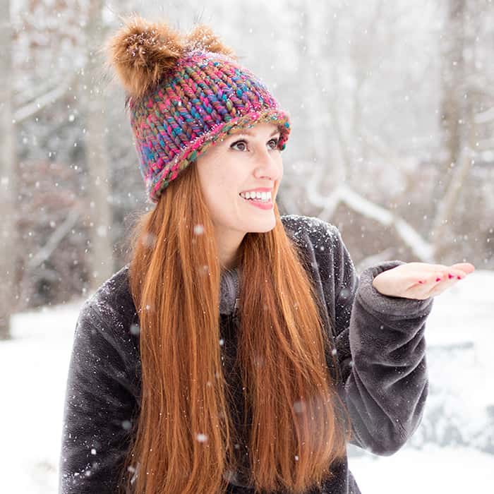 Pomfret Hat, double the pompoms, double the fun (free pattern) - KNITmuch