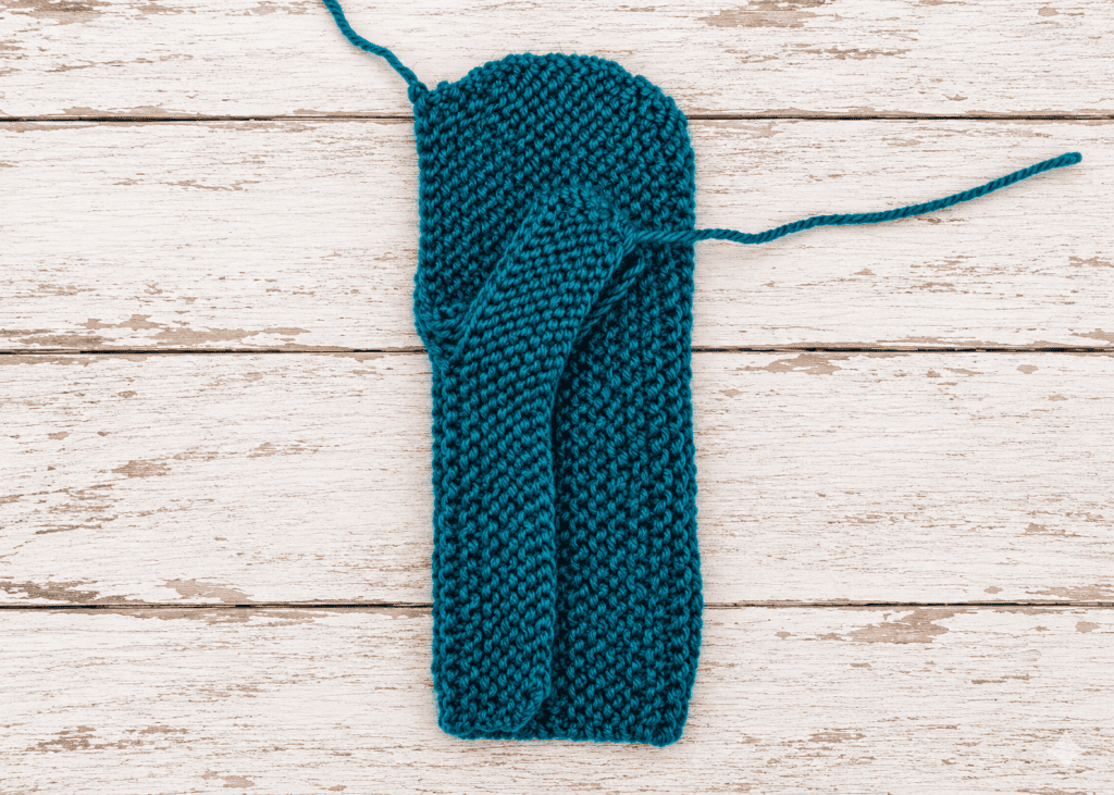 Easiest Mitten Knitting Pattern Ever! (Beginner-Friendly & Knit Flat on Straight Needles)