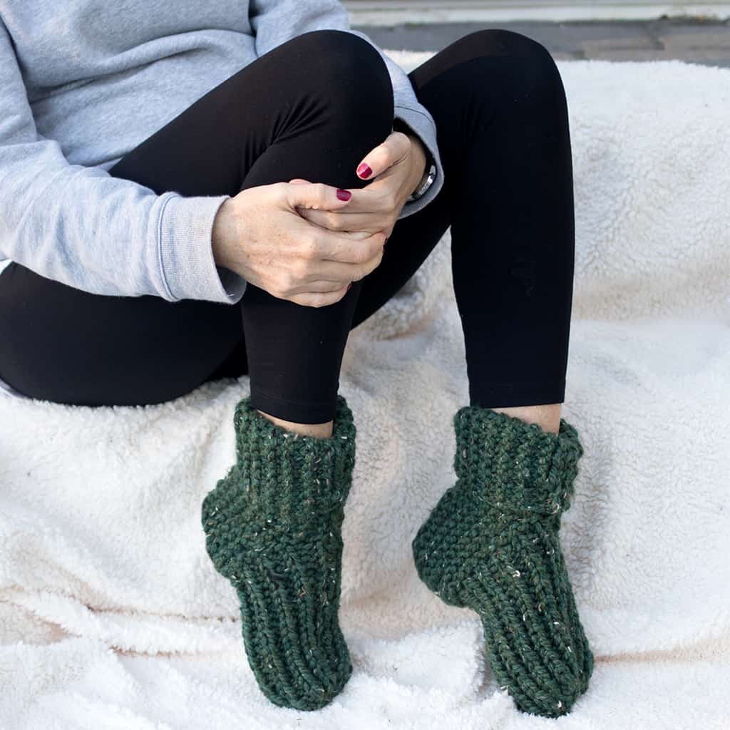 Flat Knit Slippers Knitting Pattern