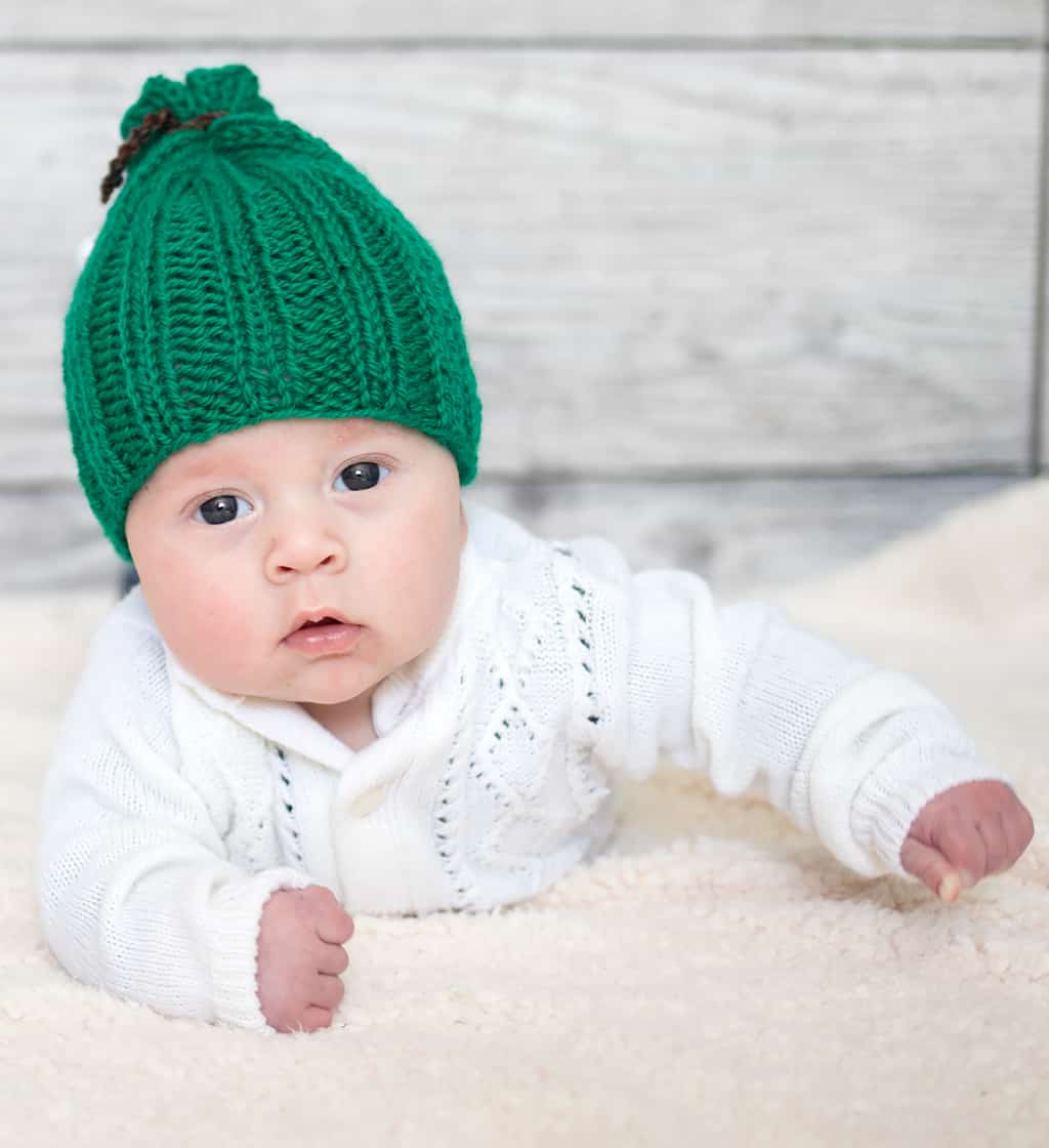 Knit best sale baby hat