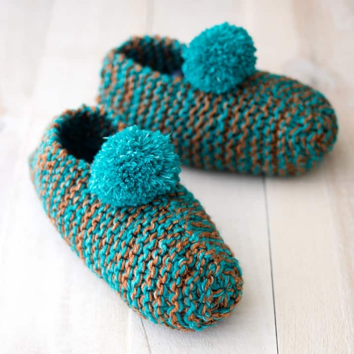 Easy Slippers Knitting Pattern