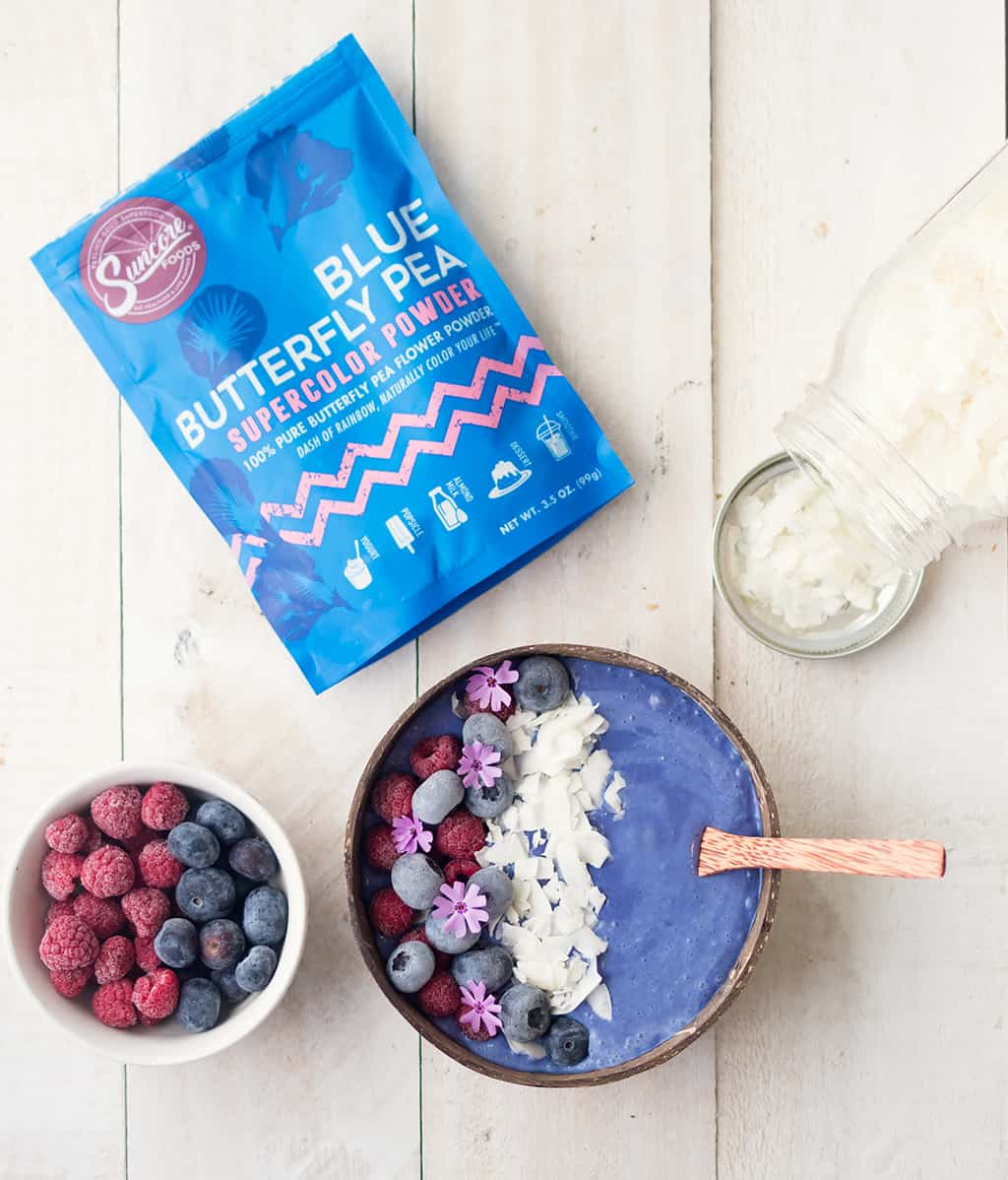 Superfood Blue Smoothie Bowl