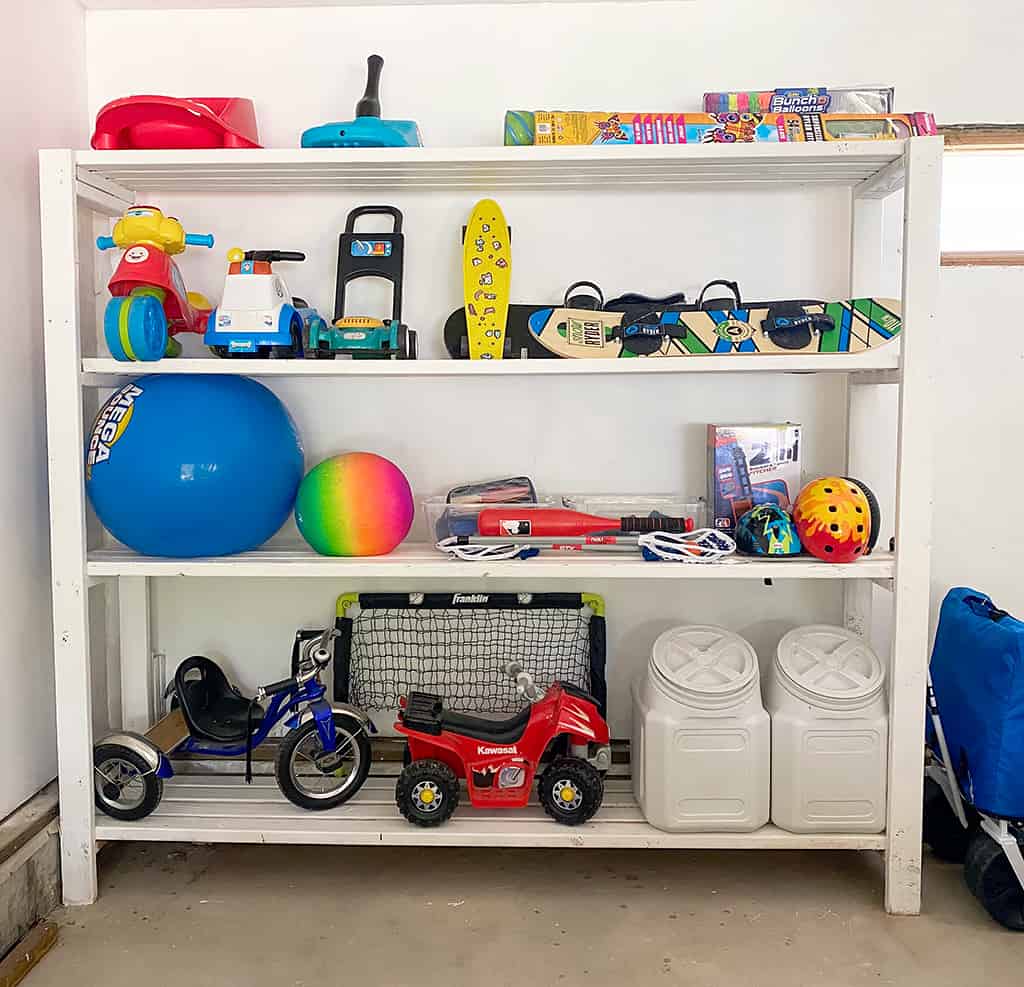 Easy DIY Garage Shelving 