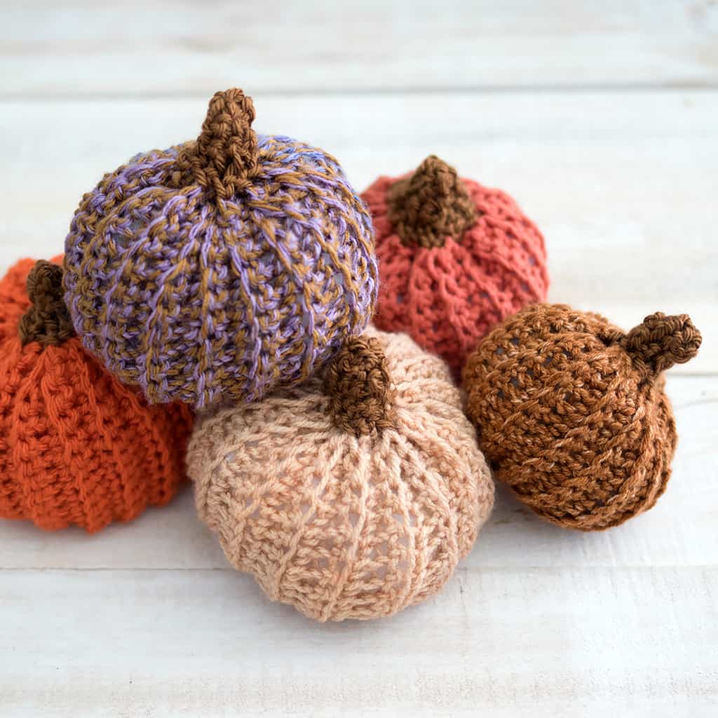 How to Crochet a Pumpkin - the Easy Way!