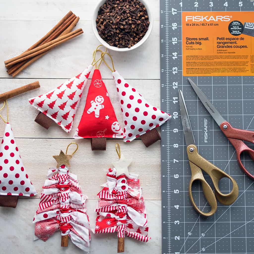 15 Scrap Fabric Christmas Projects