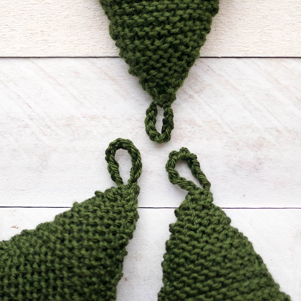 How to Knit Christmas Trees the Easy Way