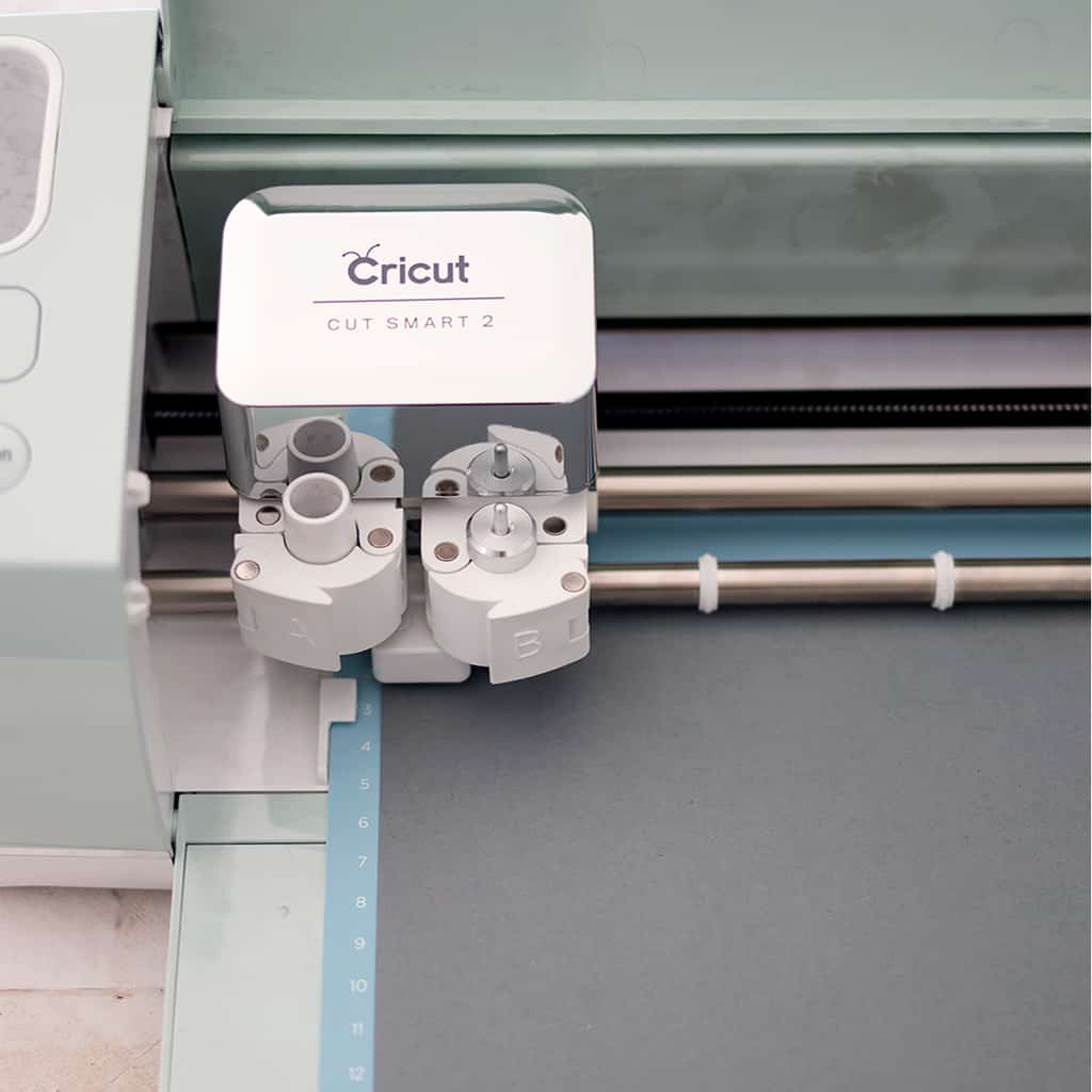 Smart Cutting Machine: Cricut Explore Air 2 For Beginners: Getting