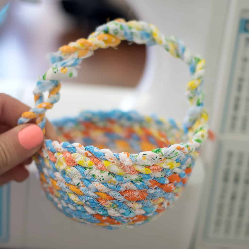 How to Sew Fabric Twine Easter Baskets