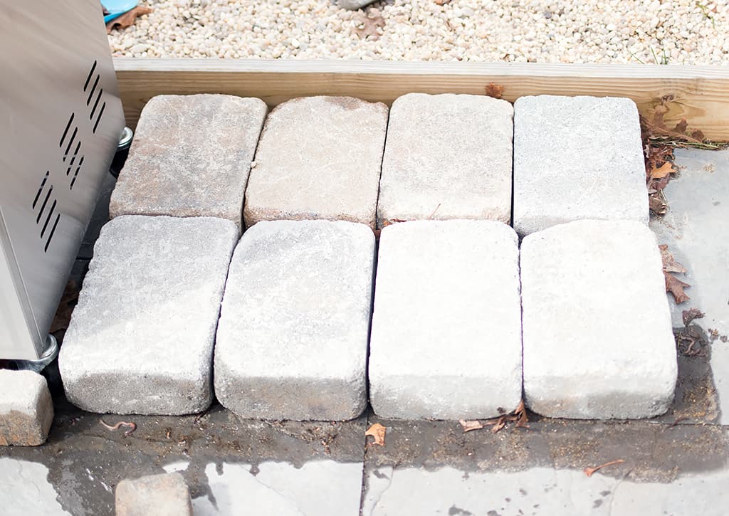 How to Build an Easy Stone Grill Surround