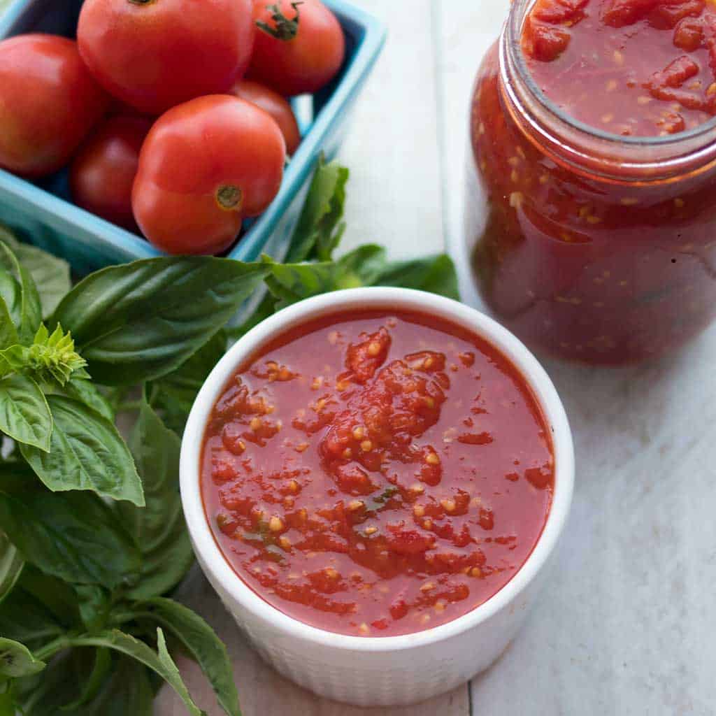 Easiest Fresh Tomato Sauce No Peeling