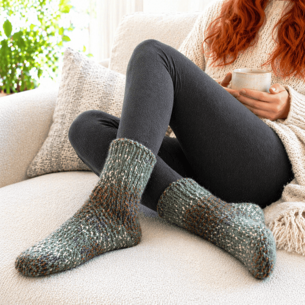 Easy Slipper Socks Knitting Pattern (Beginner-Friendly + Knit Flat on Straight Needles)