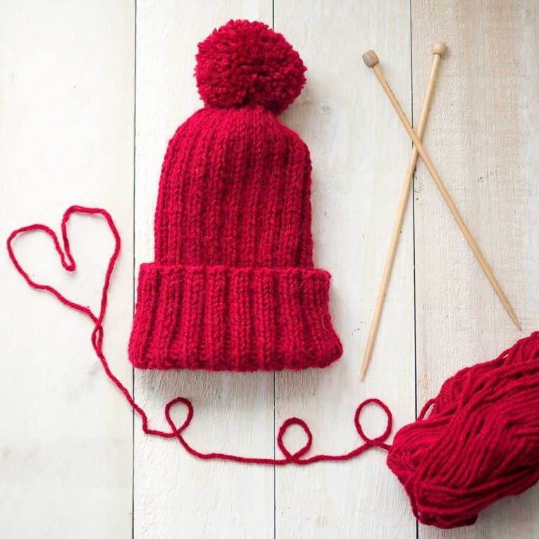 How to Knit a Hat on Straight Needles