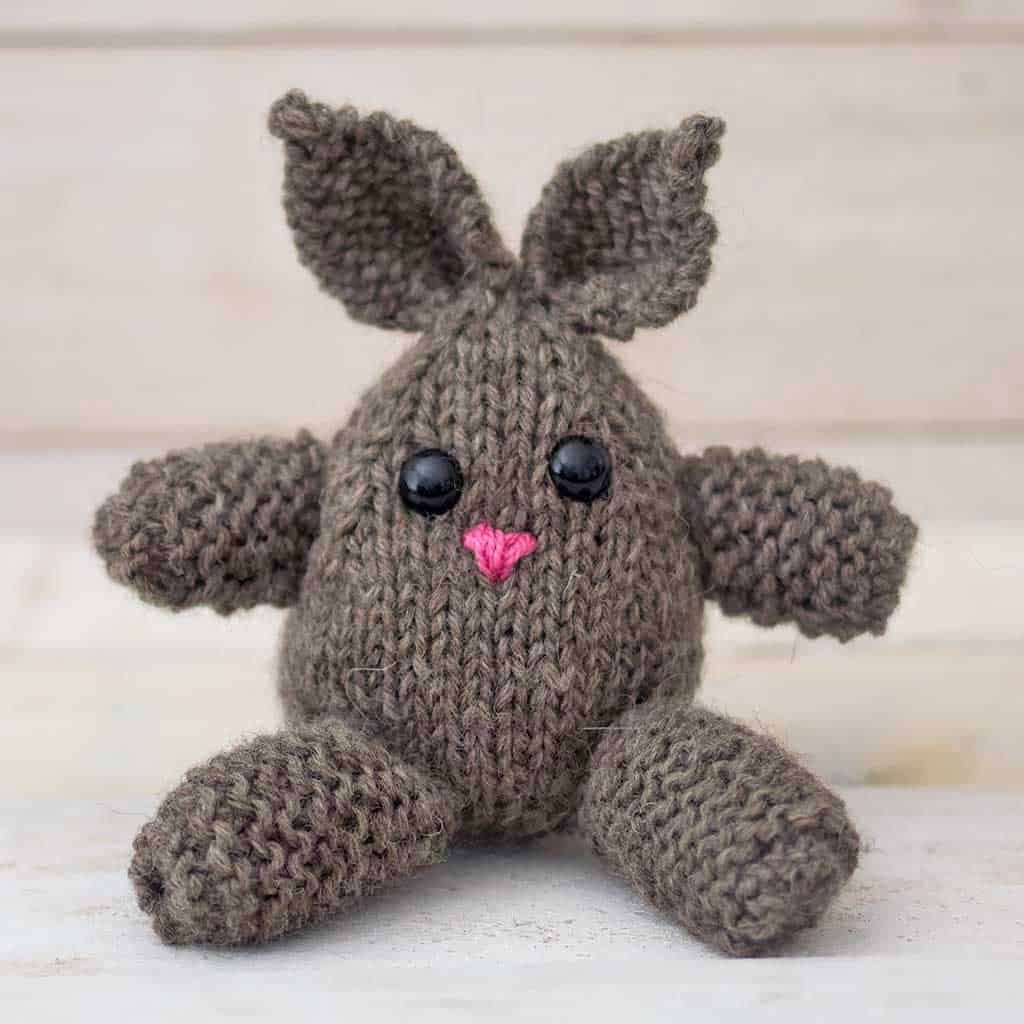 Flat Knit Plush Bunny Knitting Pattern