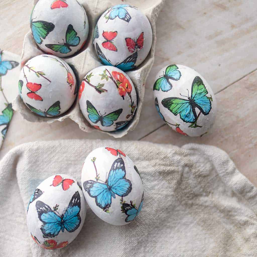 How to Make Decoupage Easter Eggs