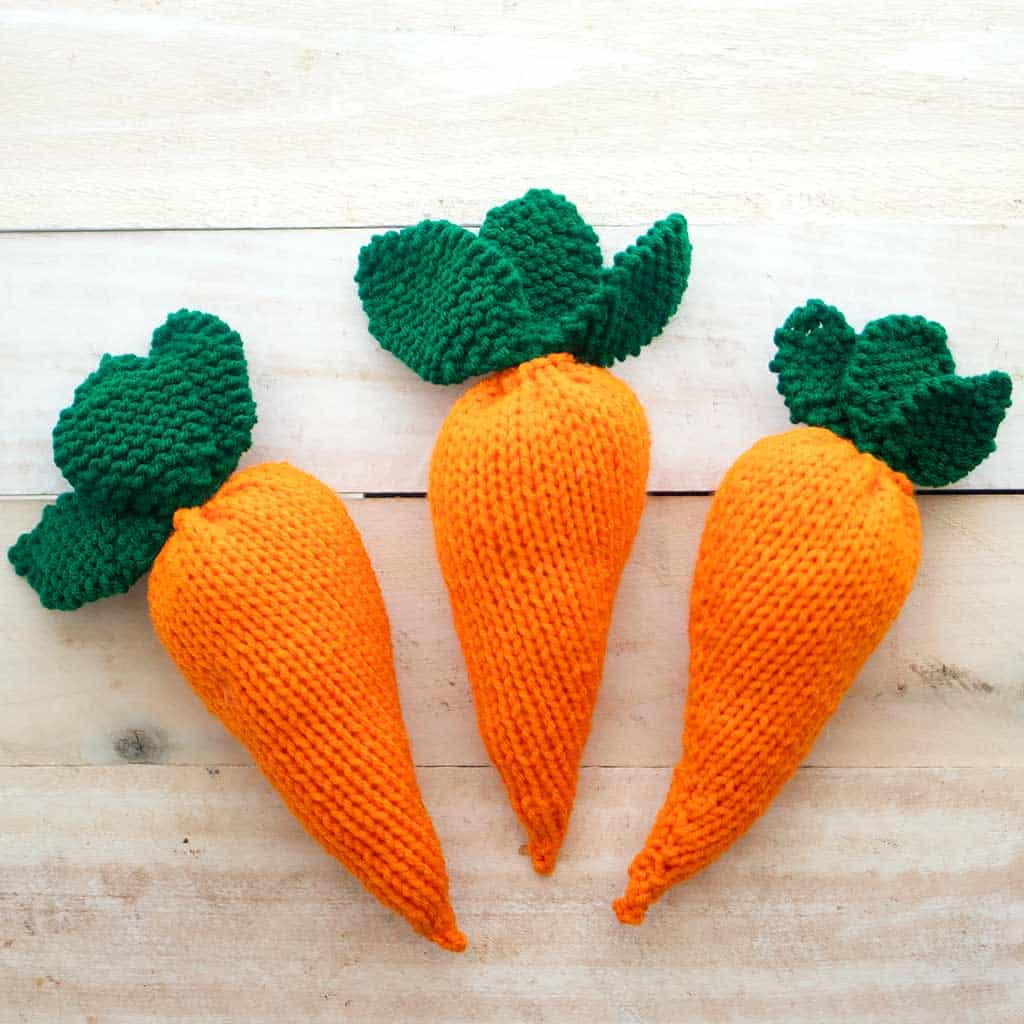 Easy Carrot Knitting Pattern