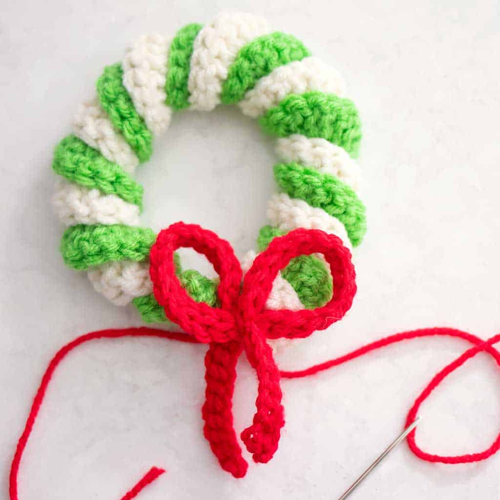 Mini Christmas Wreath Crochet Pattern