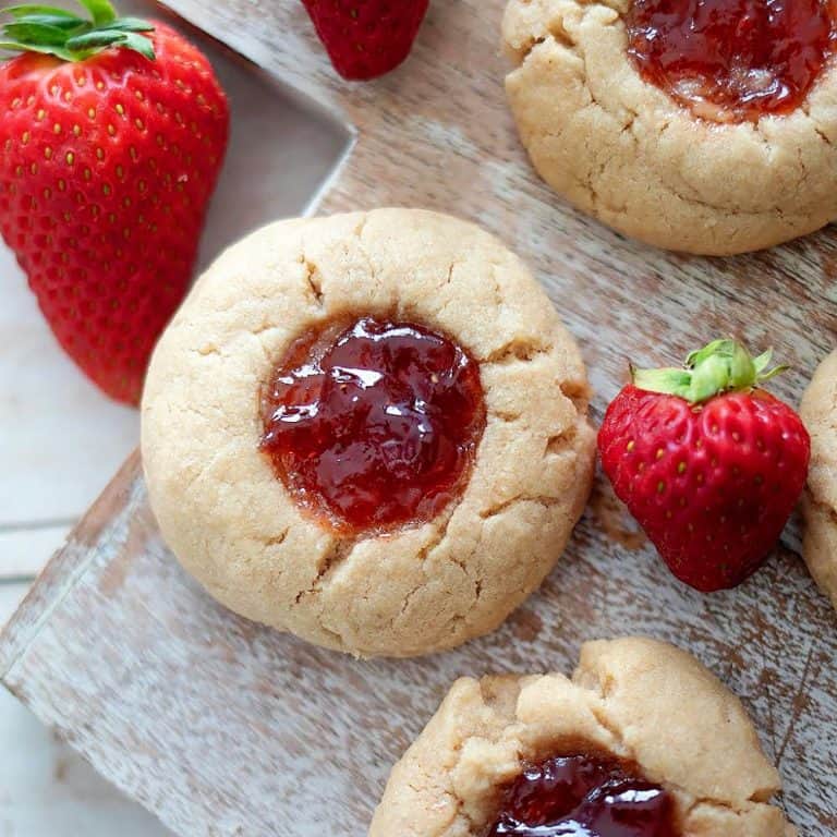 Vegan Peanut Butter and Jelly Cookies