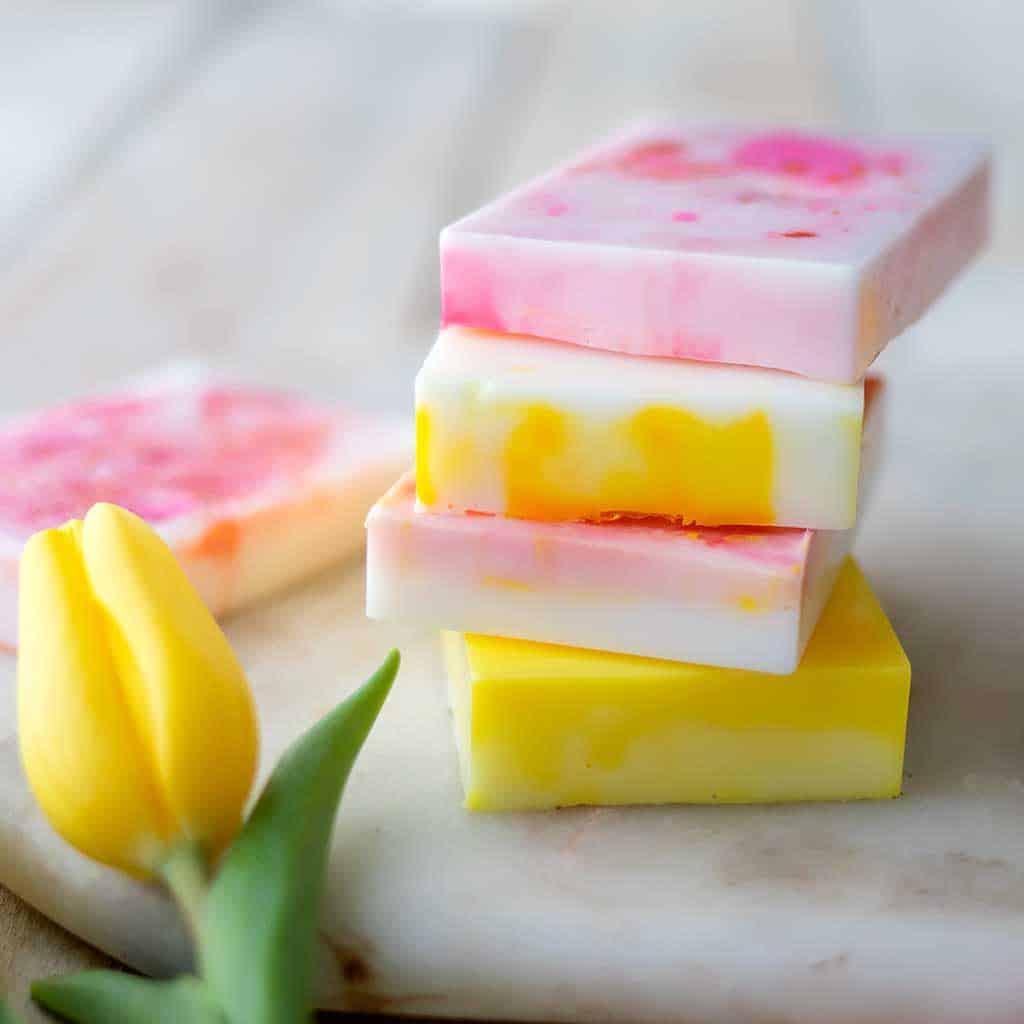 Beginners Guide to Melt and Pour Soap