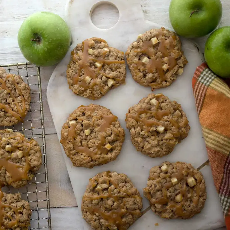 Vegan Salted Caramel Apple Cookies