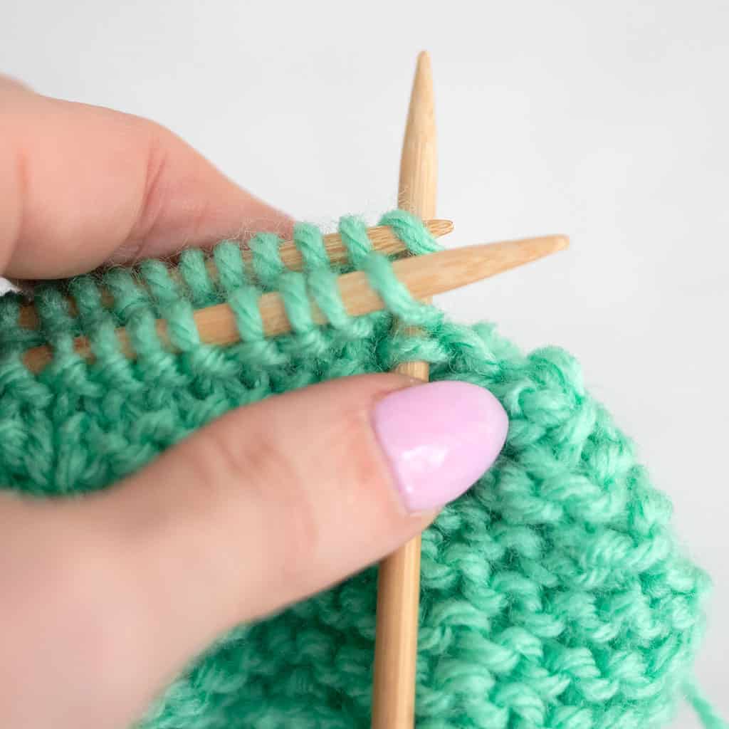 Garter Stitch Baby Booties Step-by-Step Pattern and Video Tutorial