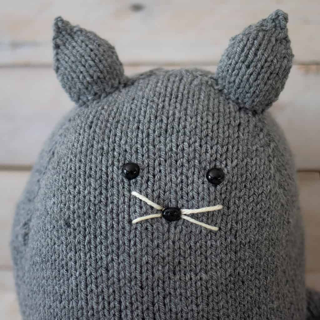 Cat Plushie Knitting Pattern