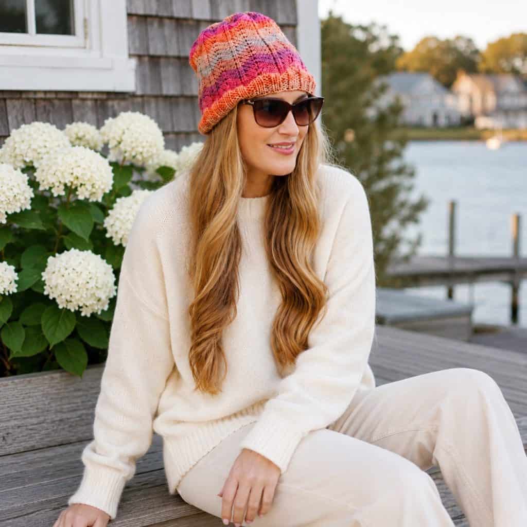 Women's Wave Knit Hat Pattern (Colorful Knit Beanie with a Beautiful Wave Stitch)