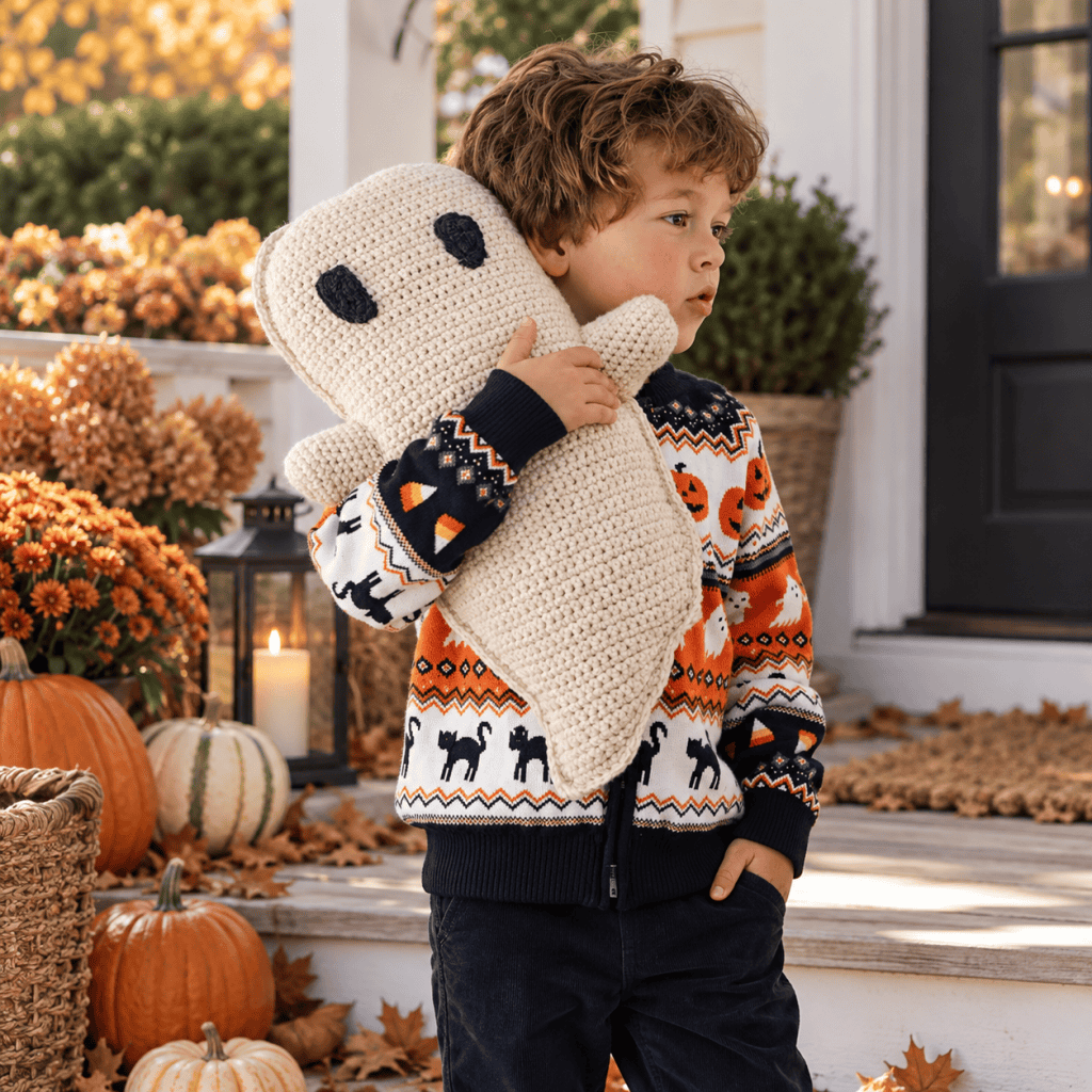 Easy Giant Plush Ghost Crochet Pattern (Beginner-Friendly Halloween Décor)