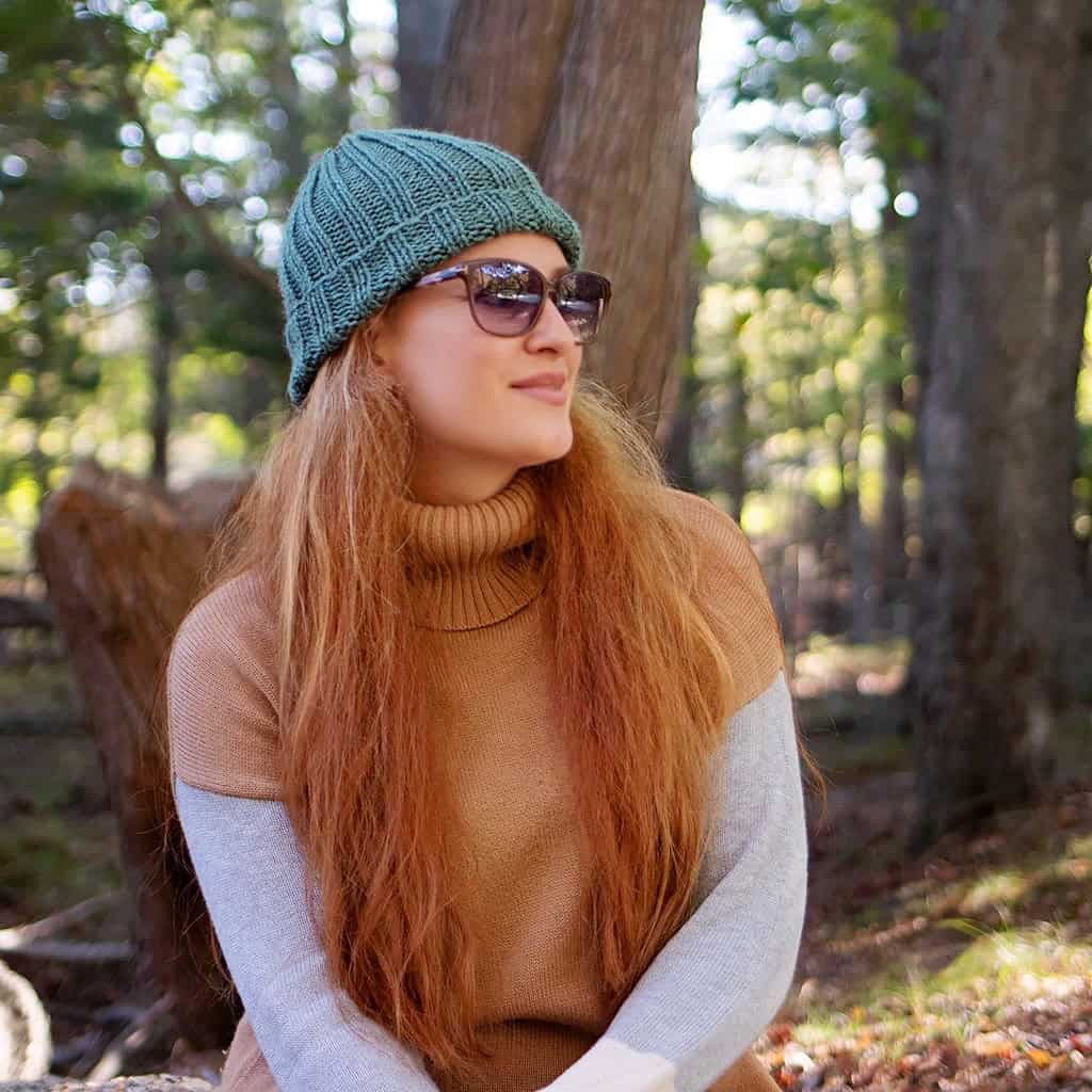 Basic Ribbed Hat Knitting Pattern for Women