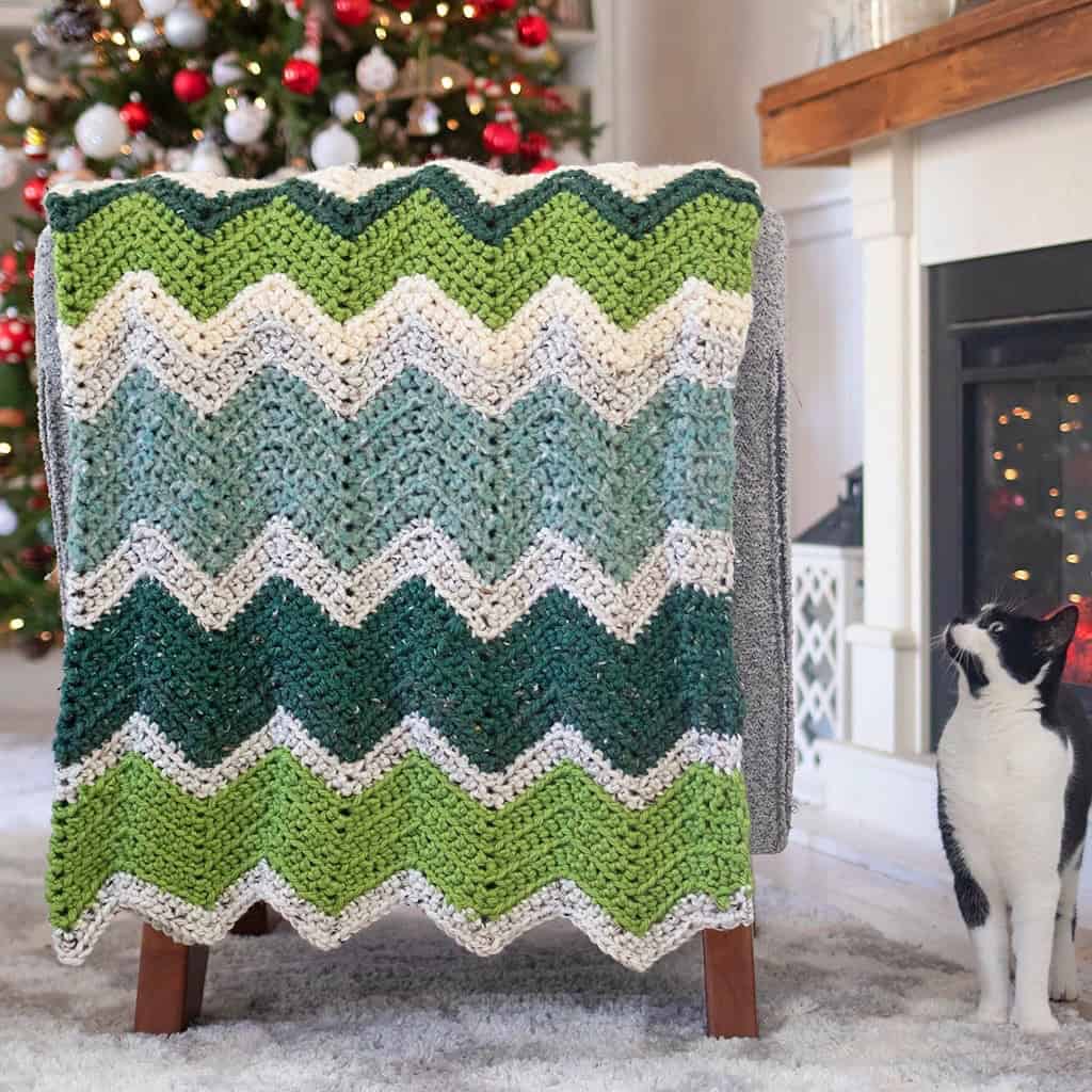 Super Bulky Wave Throw Crochet Pattern