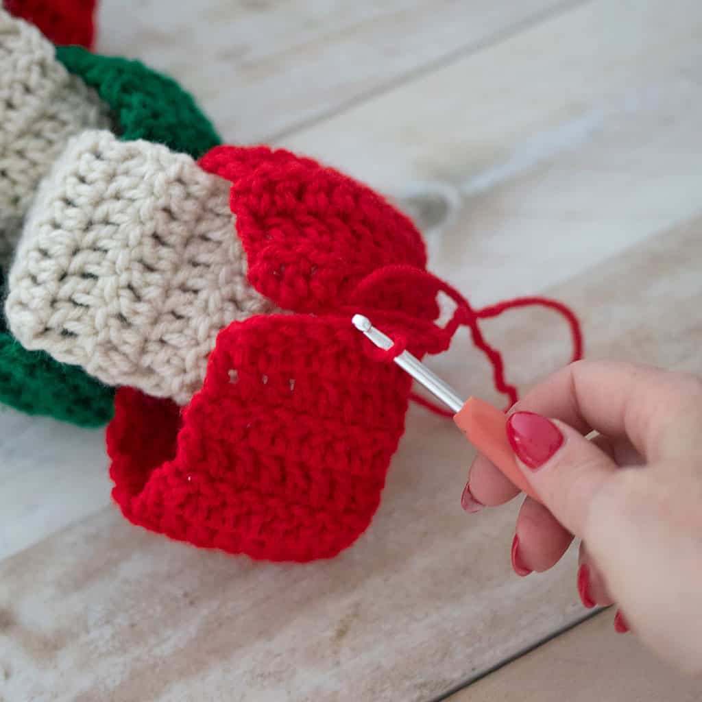 Chain Garland Crochet Pattern