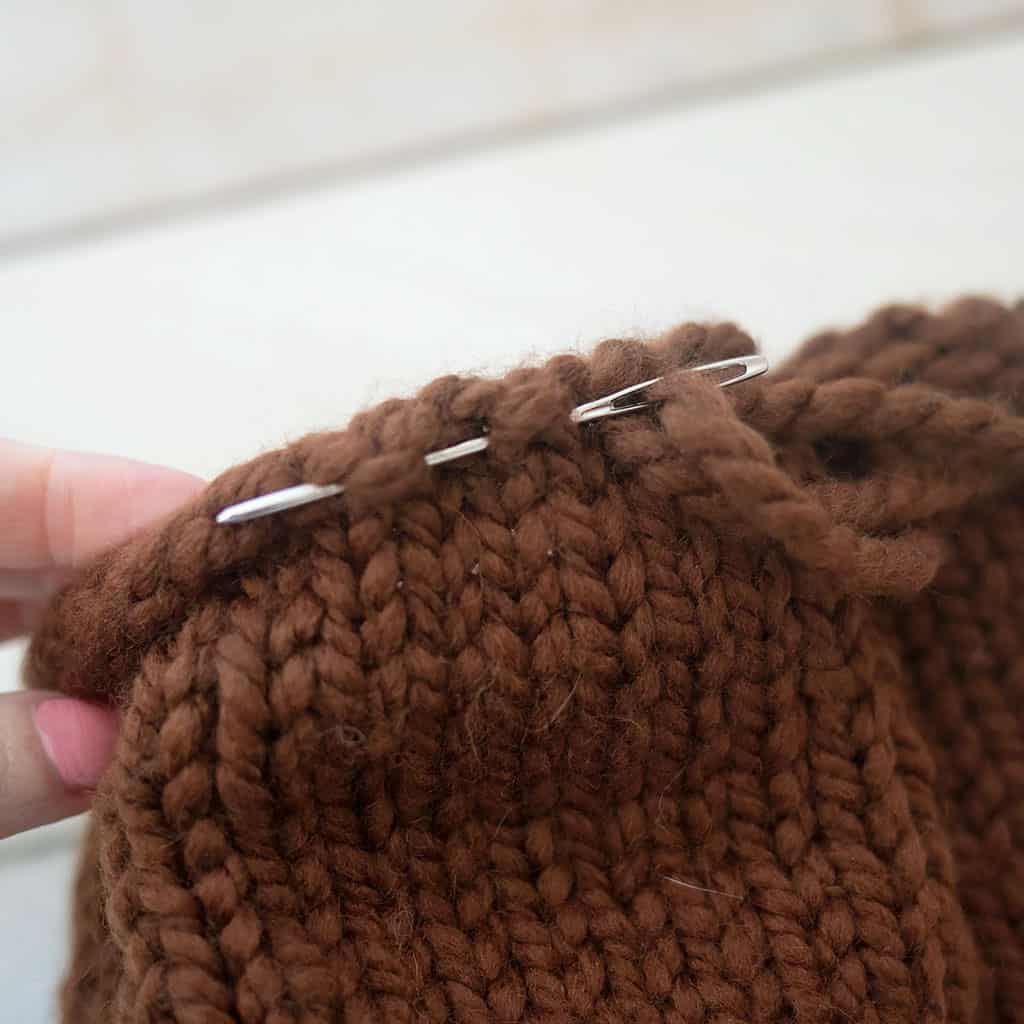 Knit Owl Plush from One Square (Beginner-Friendly & Perfect for Straight Needles)