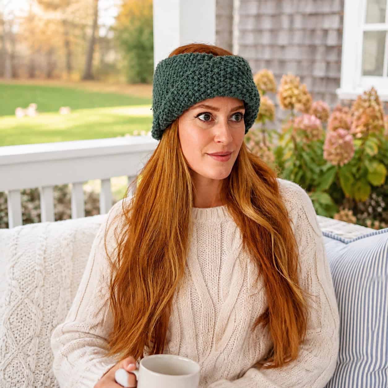 Easy Seed Stitch Twist Headband Knitting Pattern (Beginner-Friendly & Knit Flat)