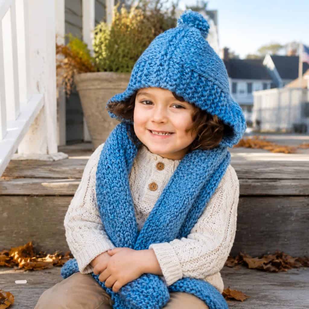 Kids Hooded Pocket Scarf Knitting Pattern (Easy & Cozy Beginner Project)